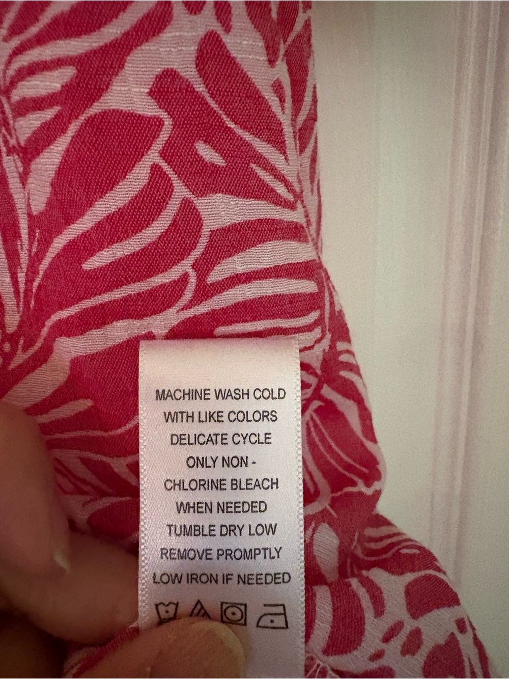 Counterparts Pink and White Leaf Tie-Front Flutter Sleeve Blouse - Picture 9 of 12